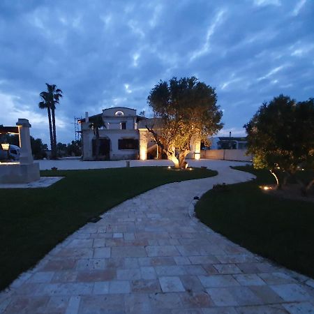 Villa Zecca Con Piscina 莱切 外观 照片